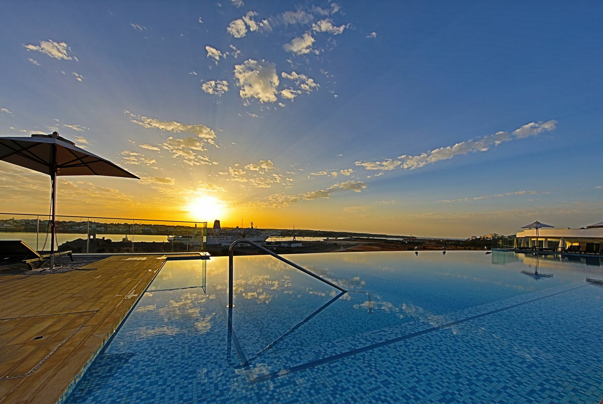 Jupiter Marina Hotel - Couples & Spa (Adults Only) Portimao Luaran gambar
